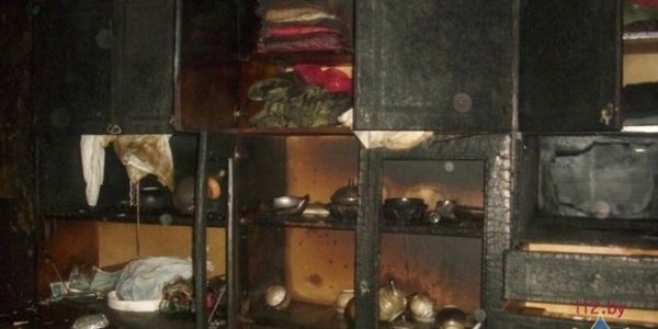 На пожаре дома в Лиде эвакуировали 70 человек