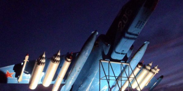 Памятный знак в честь героев-авиаторов открыли в Лиде
