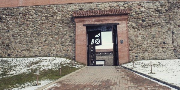Фотографии Лидского замка (Зима)