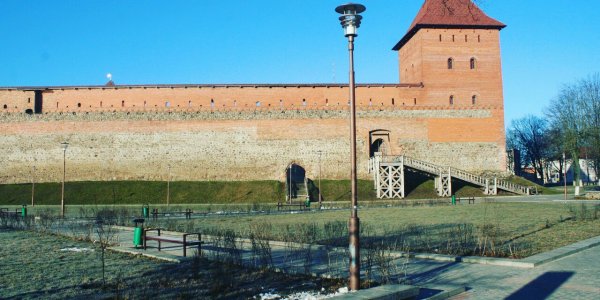 Фотографии Лидского замка (Зима)