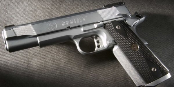 Два белоруса и литовец задержаны на границе с пневматикой