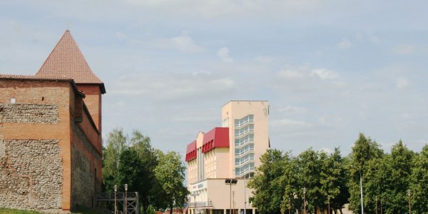 Фотографии лидского замка (Лето)