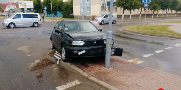 Небольшая авария на проспекте Победы (Видео)