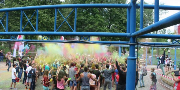Фестиваль красок ColorFest в лиде