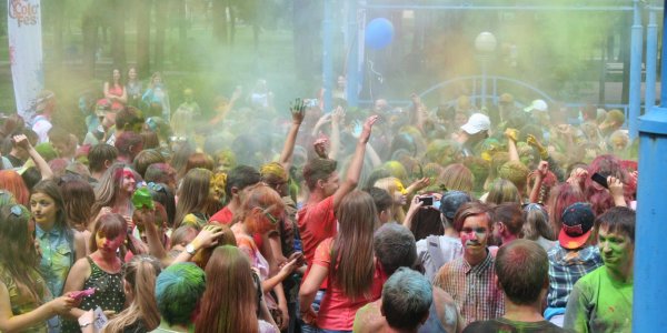 Фестиваль красок ColorFest в лиде