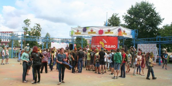 Фестиваль красок ColorFest в лиде