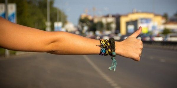 В Лиде попутчик украл у водителя мобильный телефон
