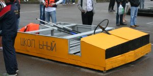 Cоревнования по плаванию «на чем попало»