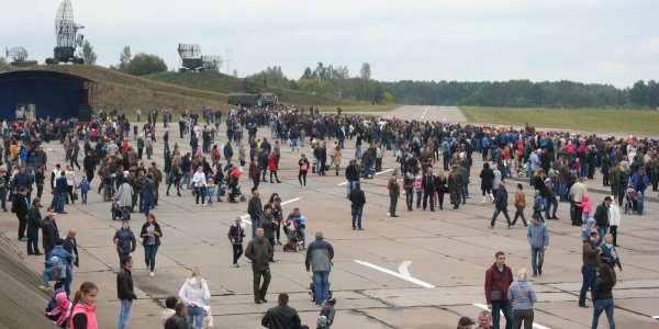 Фотографии авиашоу в городе Лида 24.09.2016