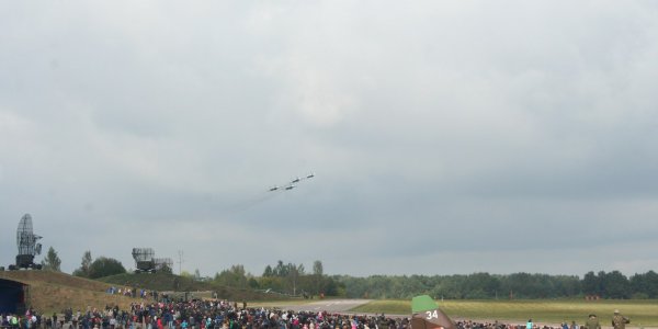 Фотографии авиашоу в городе Лида 24.09.2016