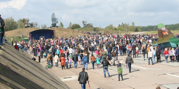 Фотографии авиашоу в городе Лида 24.09.2016