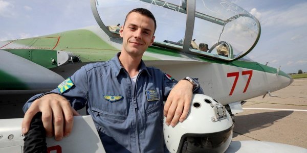 «Горка», «бочка», «петля»: как в Лиде готовят летчиков штурмовой авиации