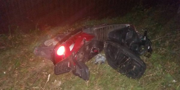 Уходил по полям и частному сектору. В Лиде два наряда ГАИ преследовали скутериста-бесправника