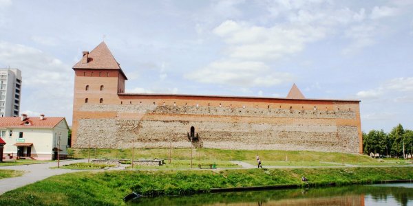 Лiдскi замак i яго гiсторыя