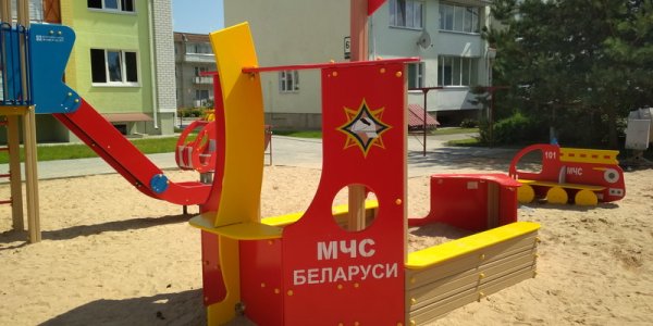 Креативные Лидские спасатели подготовили яркий проект для ребят