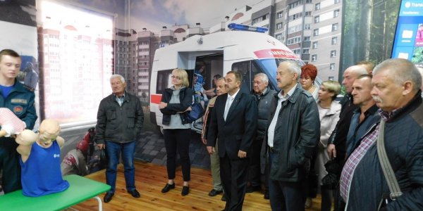 Ветераны посетили областной Центр безопасности в Лиде