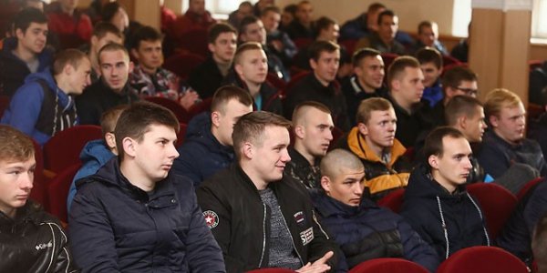 В Лиде прошел День призывника