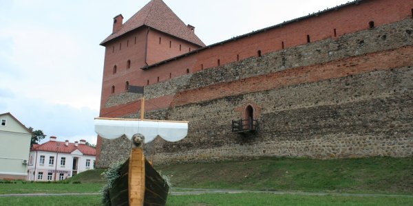 Лидский замок. История. Фото