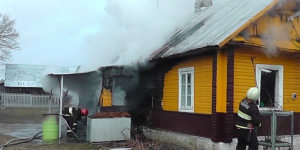 В Лидском районе старая проводка привела к пожару