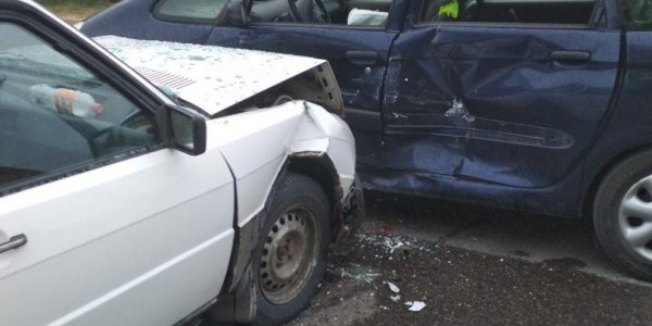 В Березовке водитель не уступил дорогу