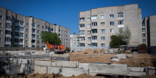 В Лиде местные протестуют против стройки нового дома