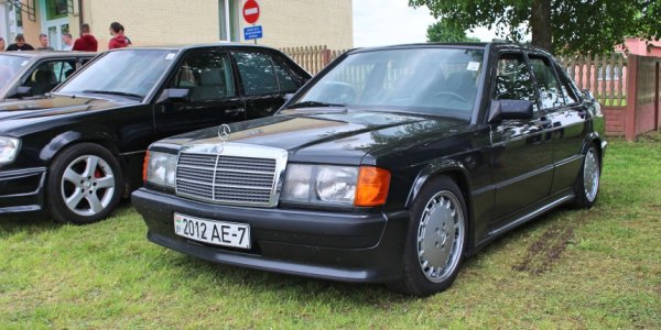 Под Лидой прошел Benz Fest с редчайшими Mercedes