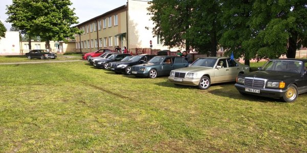 Под Лидой прошел Benz Fest с редчайшими Mercedes