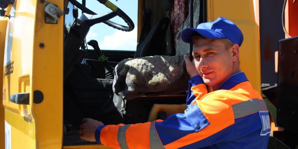 «ДАКАР» на мусоровозах. Лидский водитель стал лучшим