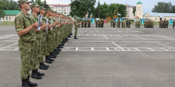 В Лидском пограничном отряде состоялась акция «Боевой расчет»