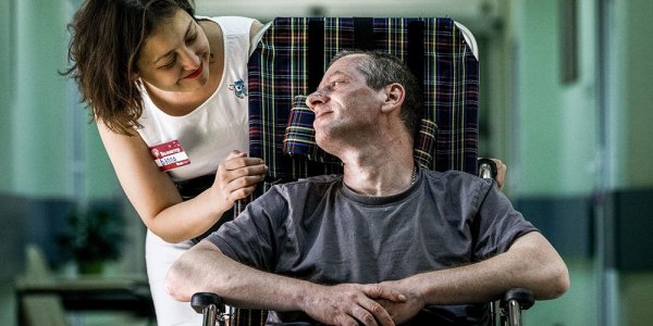 В современном мире бизнес помогает человеку развиваться