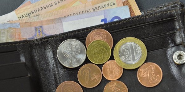 Лидчанина загоняют в долги, чтобы забрать квартиру. Коммуналку повысили в 5 раз