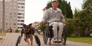 Колясочник из Лиды Александр Авдевич. 