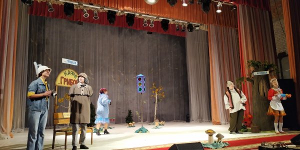 Город Лида посетил Слонимский драматический театр