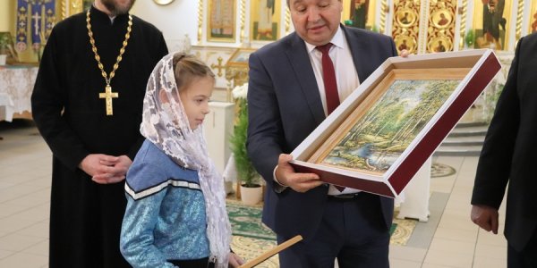 В Лиде министр природных ресурсов принял участие в акции «Наши дети»