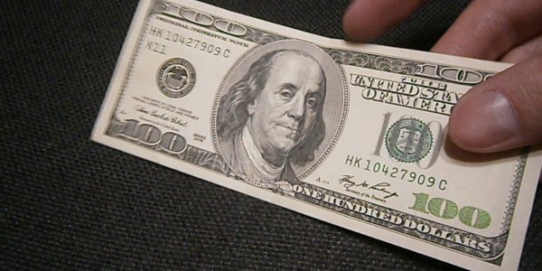 В Лиде выявлены подделки 100-долларовых купюр нового образца